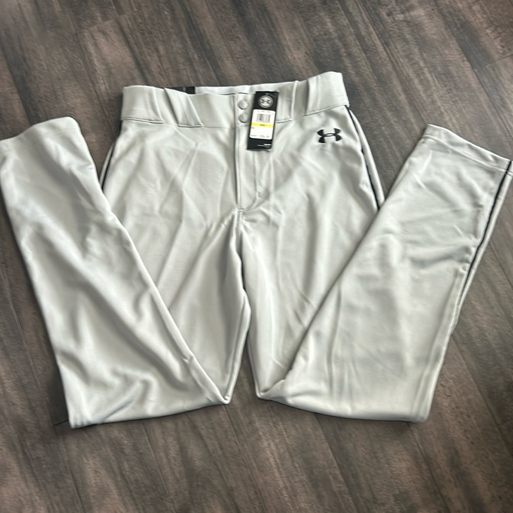 Under Armour Men's Medium Relax Fit Baseball Pants New With Tags